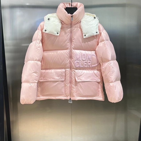 Moncler Light Pink Puffer Coat with White Accents - Picture 1 of 4